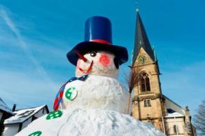 Fichtelgebirge_Natur-Schneemann-Jakob-300x199 Das "Jakobsfest" am Rosenmontag Große Schneemannparty im Fichtelgebirge