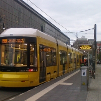 dts_image_3215_ehgngepmse Berlin: 38-Jähriger wird von Straßenbahn erfasst und stirbt