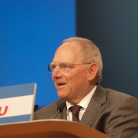 dts_image_3728_ajmgiaacin Schäuble sieht "erste Erfolge" in Griechenland