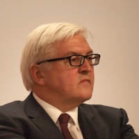 dts_image_3945_rnpmoicanr Steinmeier: Debatte über Nebeneinkünfte "heuchlerisch und böswillig"