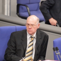 dts_image_4243_kndkosmhpo Lammert warnt vor Zugeständnissen an Griechenland ohne Bundestag