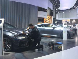 IAA-2017-Olymp-Pressebild_polieren_web-300x225 Umfangreicher Aktionsradius: OLYMP auf der IAA 2017