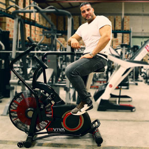 charr-300x300 Box-Weltmeister Manuel Charr besucht AsVIVA und trainiert auf AsVIVA Airbike F1