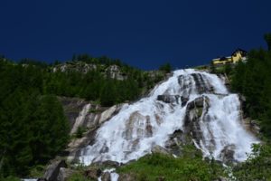 Cascata-del-Toce-Roberto-Maggioni-300x200 In den Ossola-Tälern zergeht der Oktober auf der Zunge