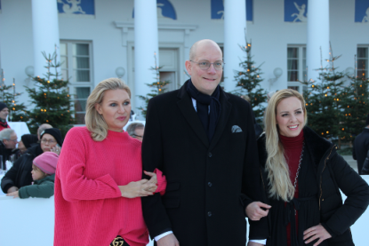 Unbenannt-Kopie Grand Opening der Eisbahn im Grand Hotel Heiligendamm am Samstag, den 1. Dezember 2018 –Brzeska und Isabel Edvardsson als Magdalena prominente Eröffnungsgäste