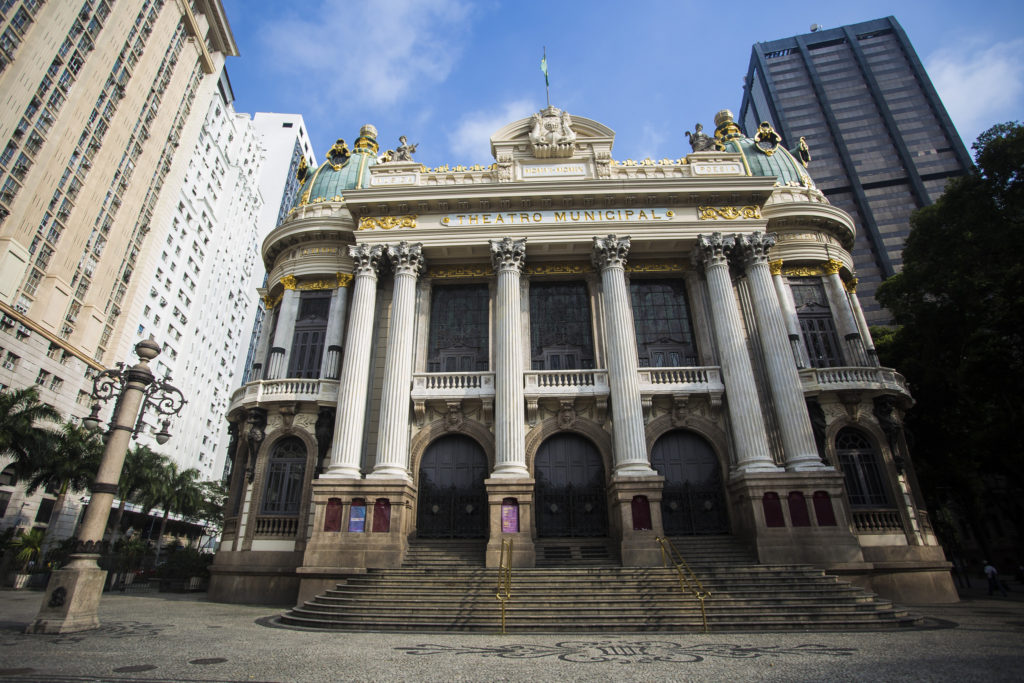 40254792964_34d58012a6_k-1024x683 In Rio de Janeiro: Die ganze Vielfalt brasilianischer Architektur erleben