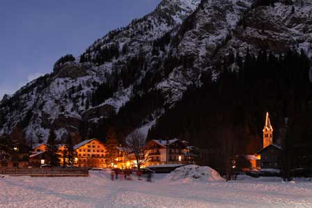 Aostatal-Gressoney-Saint-Jean-credit-Foto-archivio-Regione-Autonoma-Valle-dAosta Winterspaß im Aostatal by night