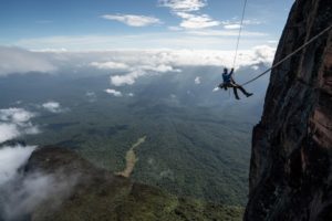 PR_Roraima-300x200 Vertikaler Nervenkitzel – Der direkte Weg auf den Mount Roraima ist eine große alpine Herausforderung