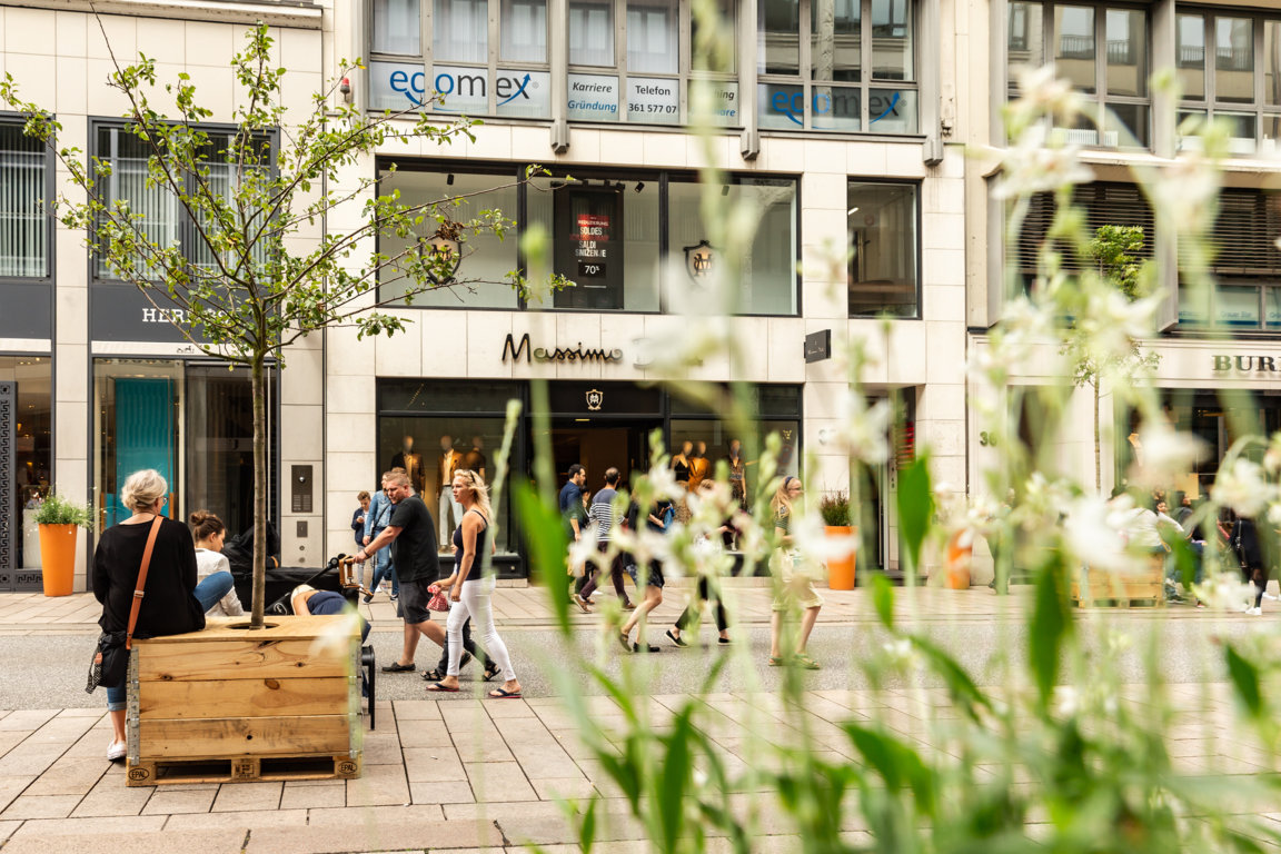 BID-Neuer-Wall_Fotoauswahl-2-k Hamburgs Sommergärten bieten vom 13.07.2020 - 29.08.2020 wieder sommerliches Shoppingflair in der Hamburger Innenstadt