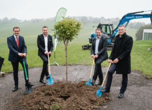 lx-300x216 Spatenstich für den Loxone Campus: Heiße Bauphase hat begonnen