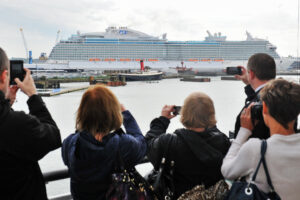 SN_ROYAL_PRINCESS17-300x200 Princess Cruises stellt drei weitere Schiffe in Dienst – Flotte im September wieder komplett