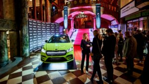 Galaxy-Award-Skoda-Enyaq-Coupe-IV-World-Premiere-300x169 SCHACHZUG räumt fünf Auszeichnungen bei den Galaxy Awards 2022 ab