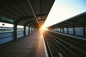 in-tech_Rail_Live_Copyright_unsplash.com_Charles_Forerunner-300x200 Rail Live 2023: in-tech stellt neueste Entwicklungen zur Digitalisierung des Schienenverkehrs in den Messefokus