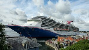 Carnival-Legend-300x169 Carnival Legend bestreitet 2026 das Europa-Programm der US-Reederei