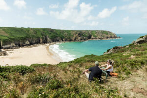 Plemont_Bay_Copy_Andy-Le-Gresley-300x200 Mal eben nach Jersey! Wieder Direktflüge auf die Kanalinsel